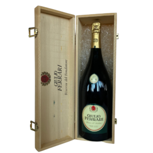 Ferrari TRENTODOC Giulio Ferrari "Riserva del Fondatore" 1992 Magnum (Box Legno)