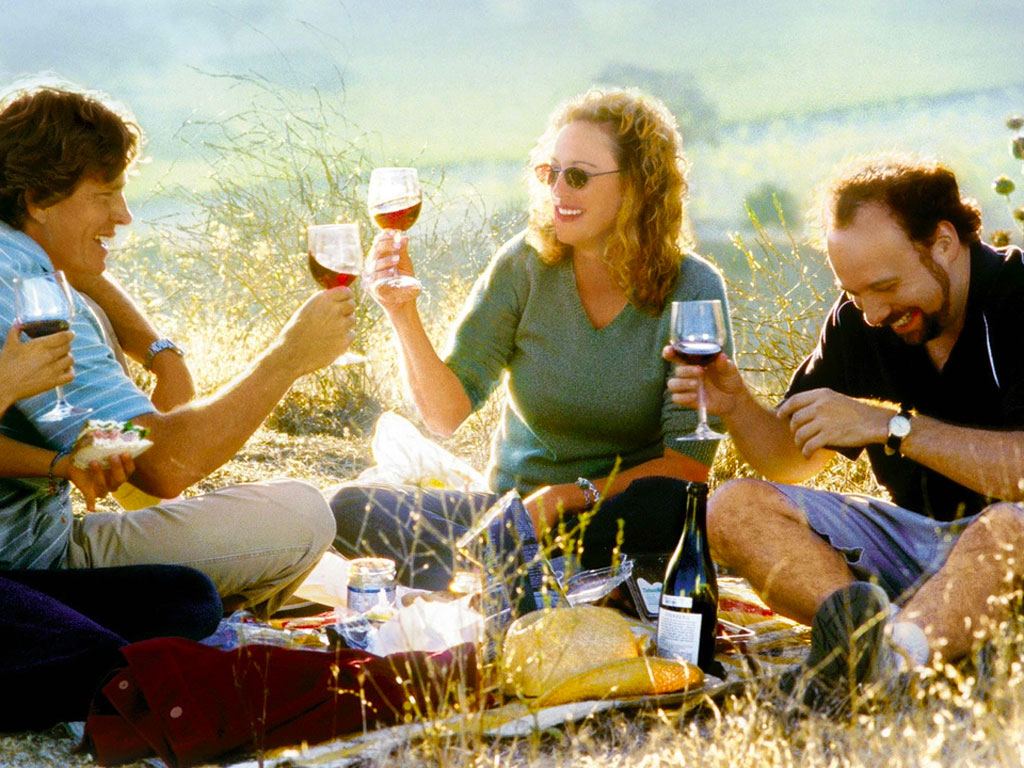 L'Essenza Creativa del Vino: Una Traversata Artistica di Millenni