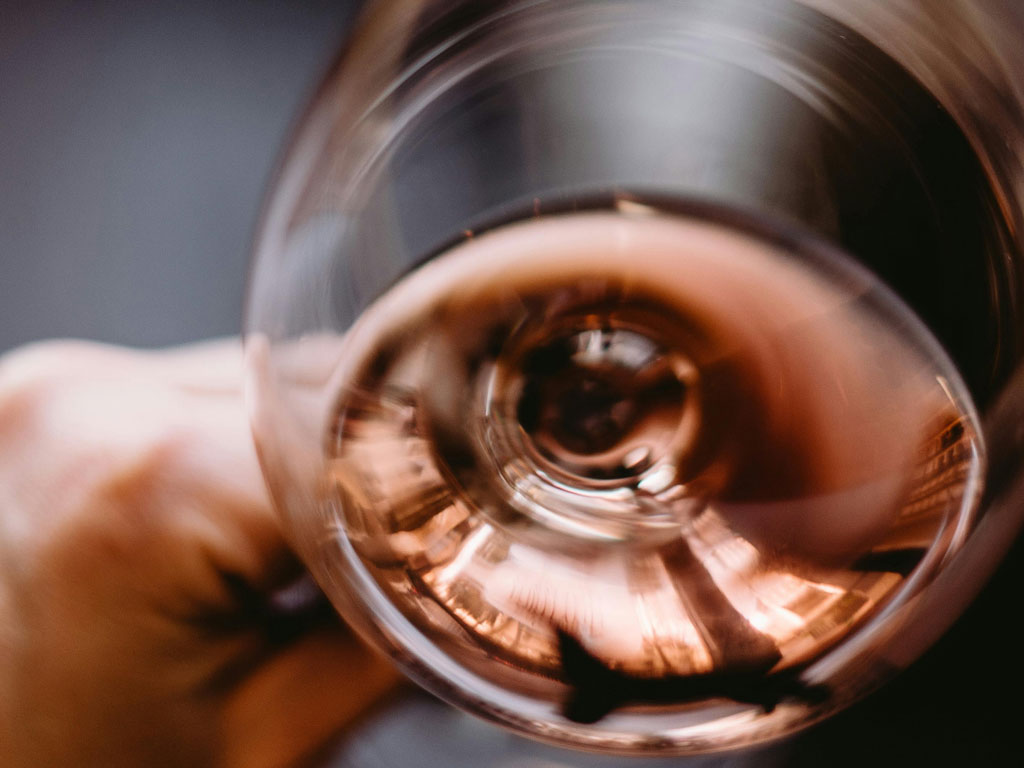 Rivoluzione Rosé: Il Fascino del Vino di Lusso