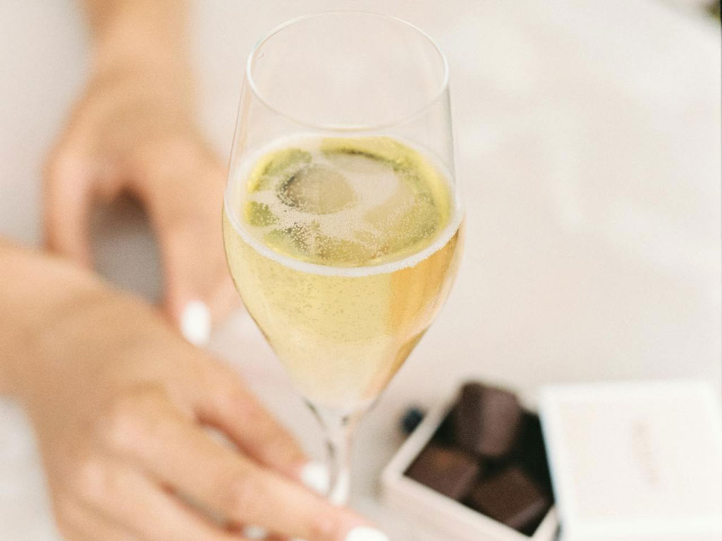 Abbinamenti perfetti tra vino e cioccolato